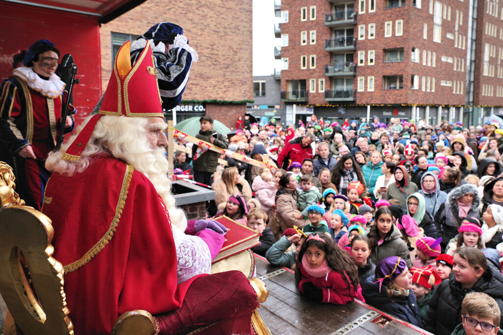Sinterklaasfeest Marsmanplein